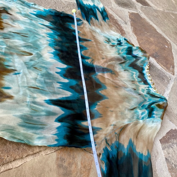 B sheer long sleeve top - Picture 15 of 16